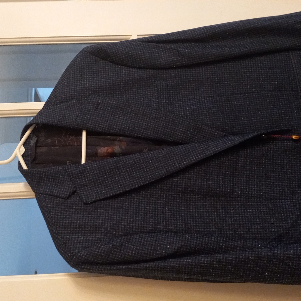 Robert Graham Tweed Blazer - Picture 11 of 12